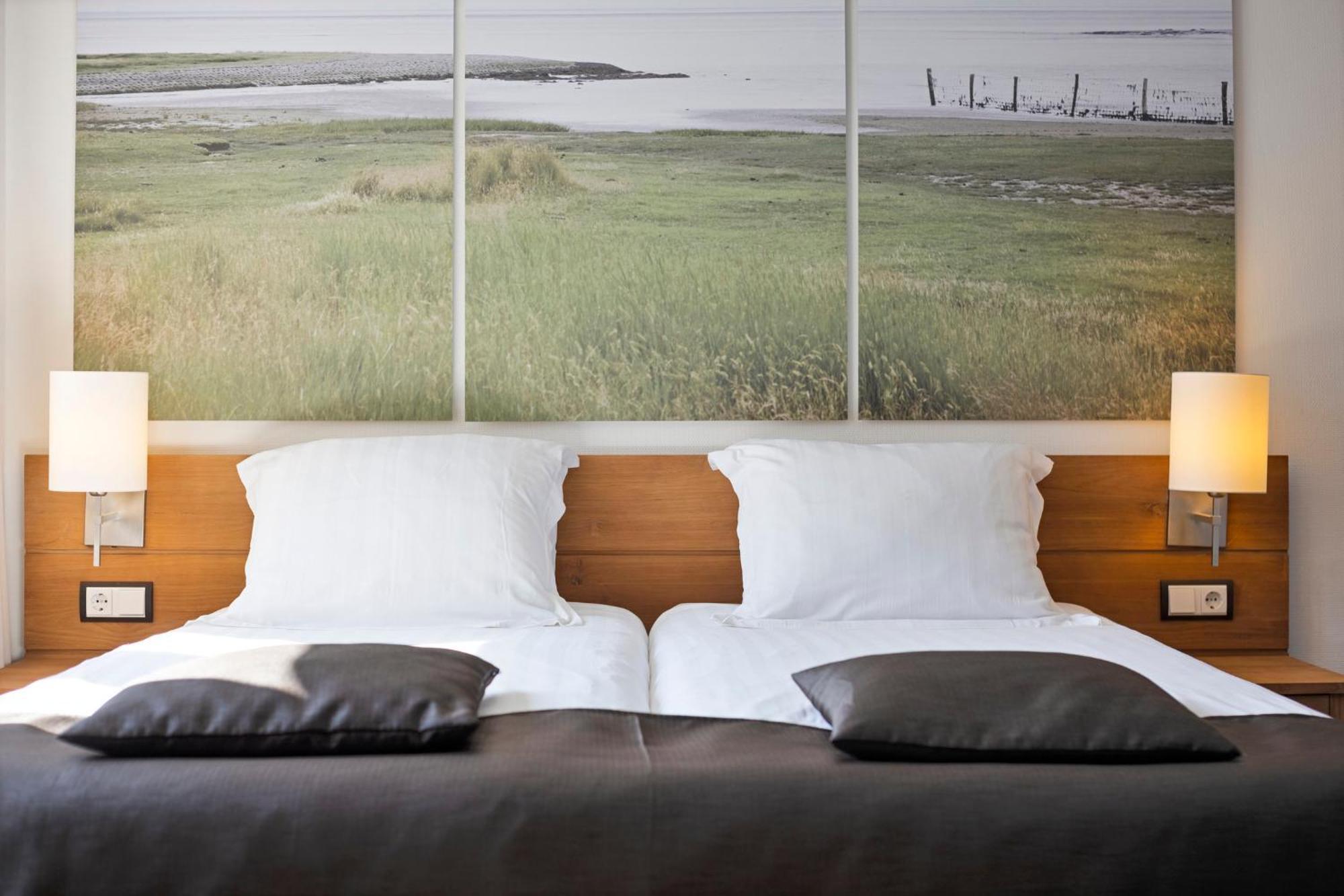Hunzego Hotel Uithuizermeeden Exteriör bild