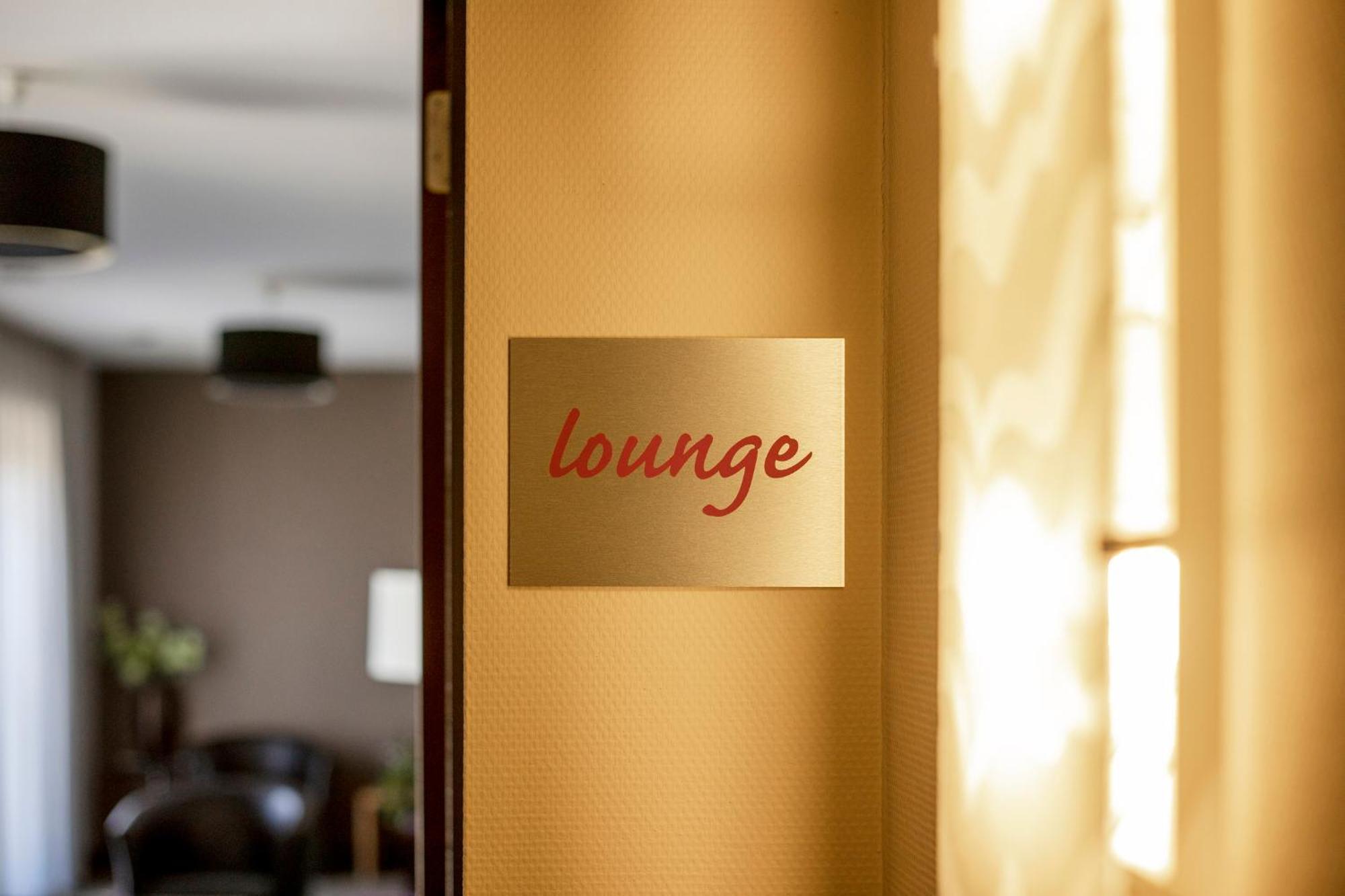 Hunzego Hotel Uithuizermeeden Exteriör bild