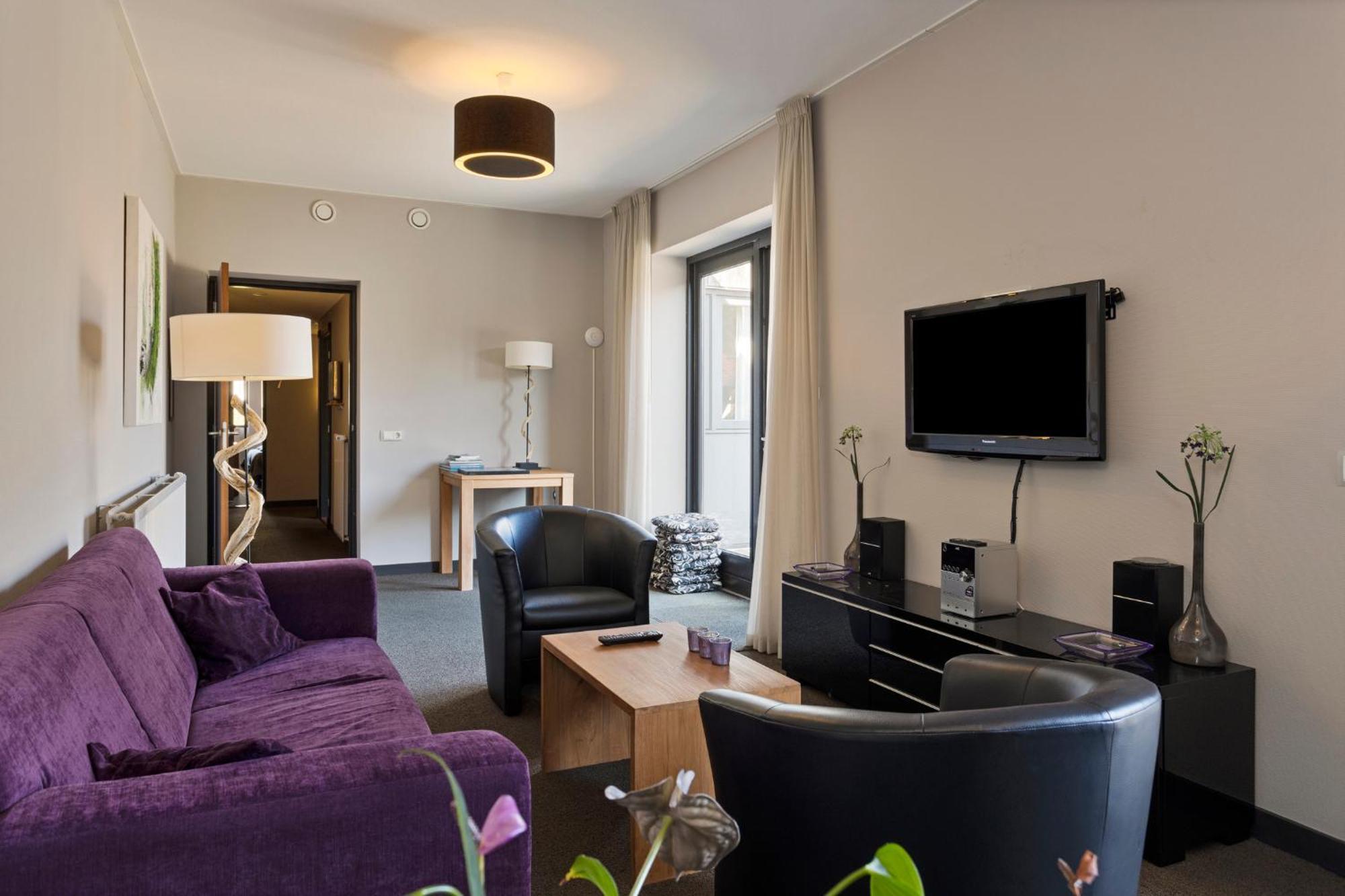 Hunzego Hotel Uithuizermeeden Exteriör bild